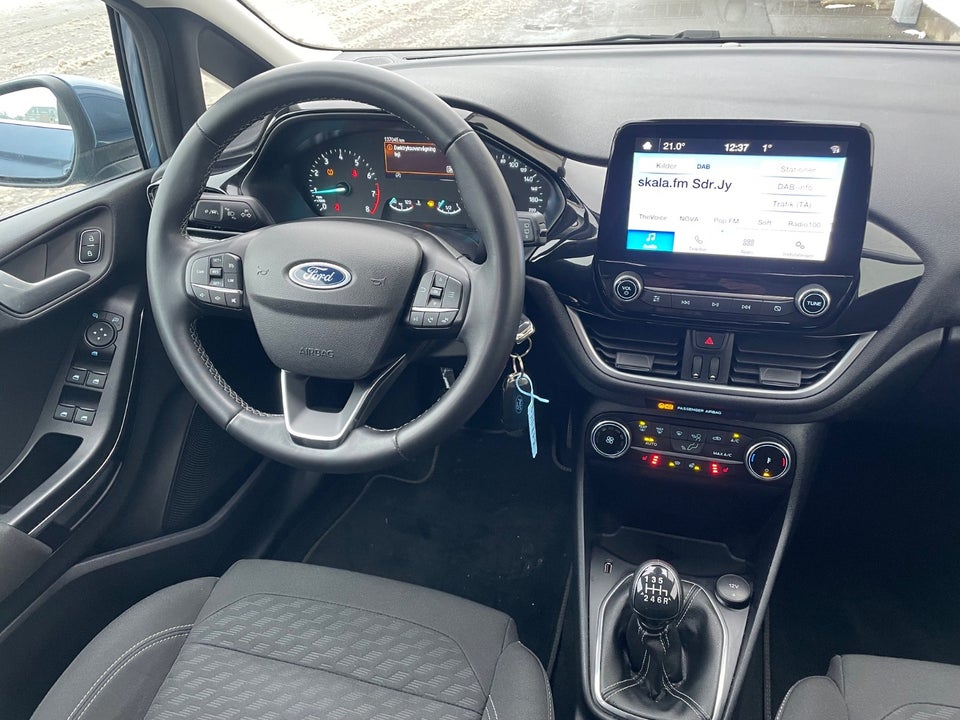 Ford Fiesta 1,0 EcoBoost mHEV Titanium 5d