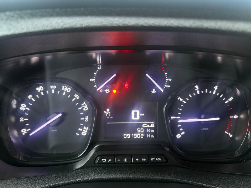 Toyota ProAce 2,0 D 120 Long Comfort 4d