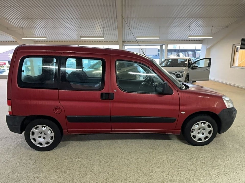 Peugeot Partner 1,6 HDi X-Line 5d