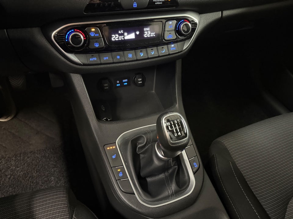 Hyundai i30 1,0 T-GDi Life Komfort 5d