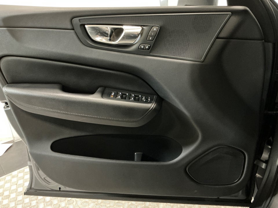 Volvo XC60 2,0 T5 250 Inscription aut. AWD 5d