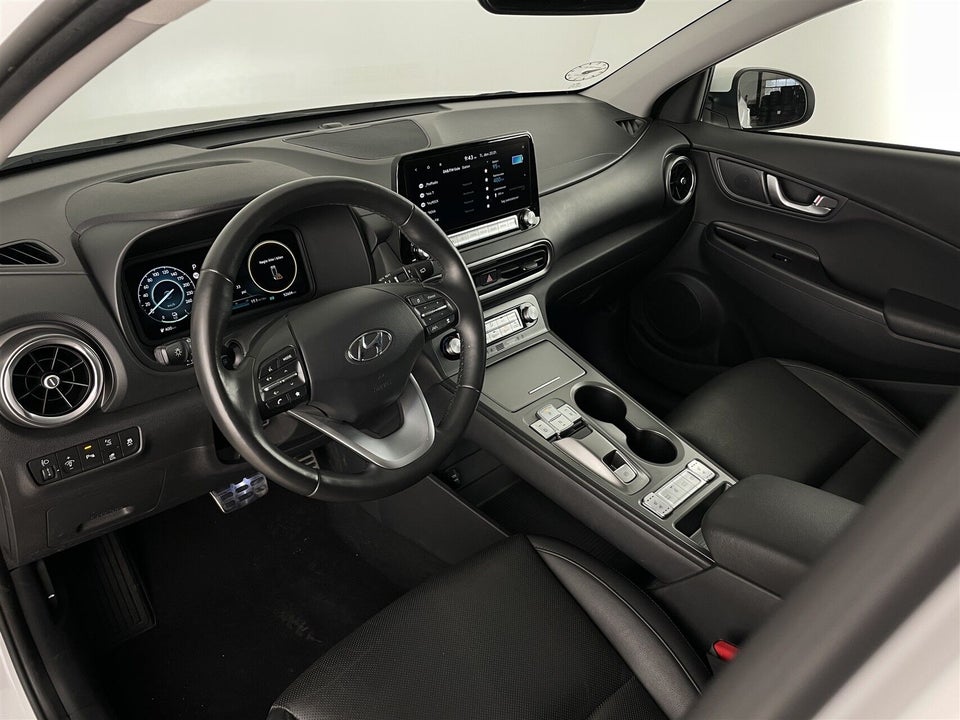 Hyundai Kona 64 EV Ultimate 5d