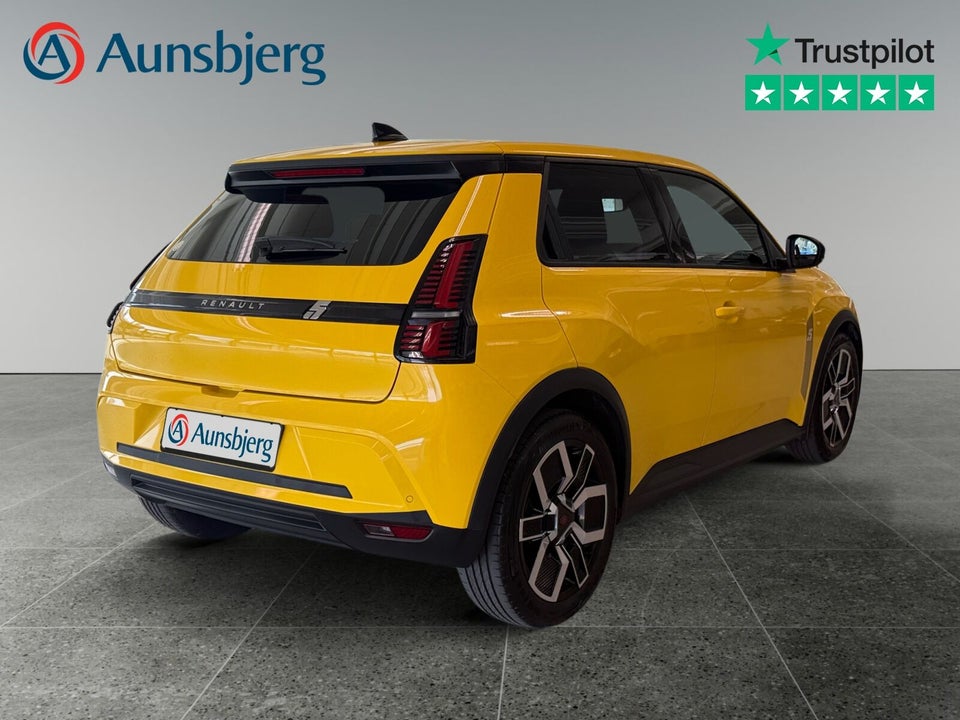 Renault 5 E-Tech 40 Techno 5d