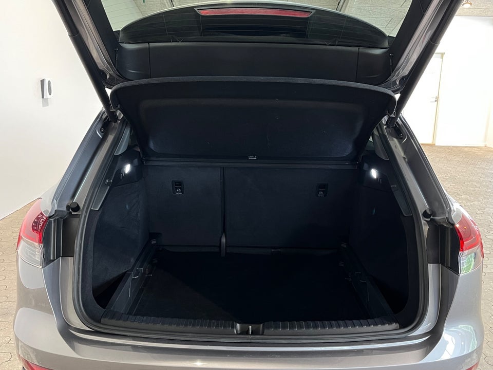 Audi Q4 e-tron 45 Attitude quattro 5d