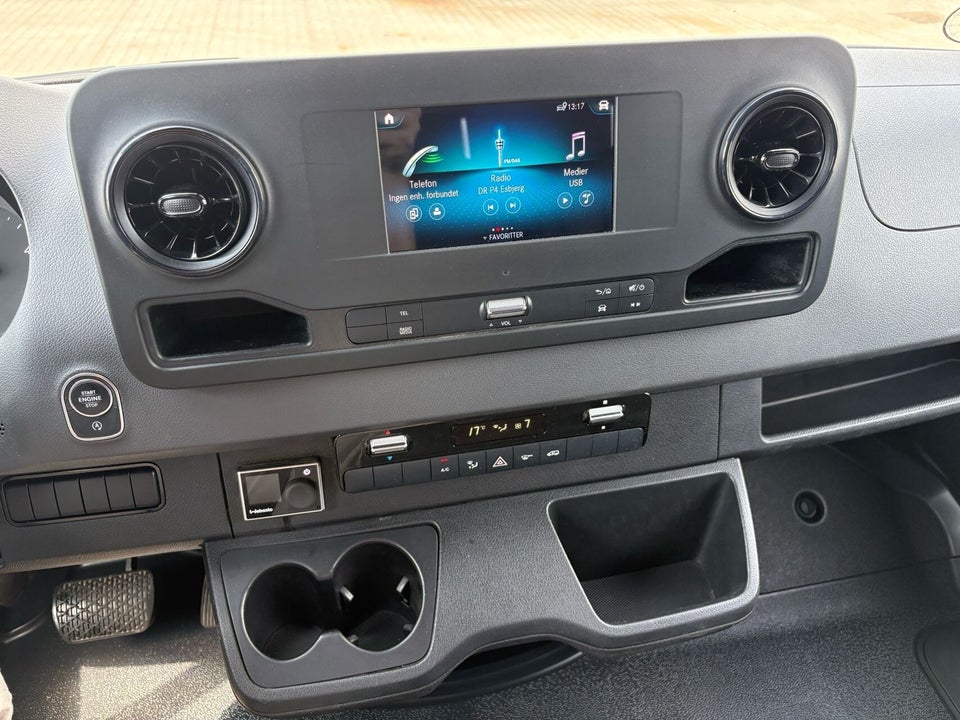 Mercedes Sprinter 214 2,2 CDi A2 Kassevogn aut. FWD