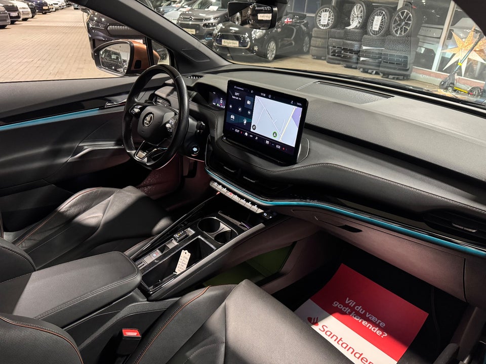 Skoda Enyaq 60 iV Founders Edition 5d
