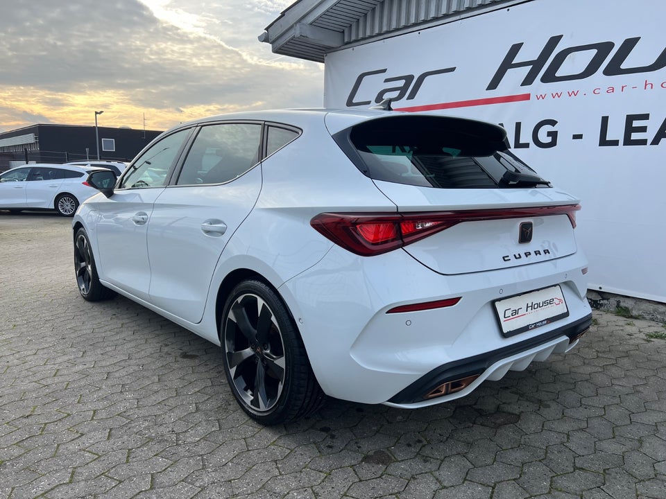 Cupra Leon 1,4 eHybrid VZ DSG 5d