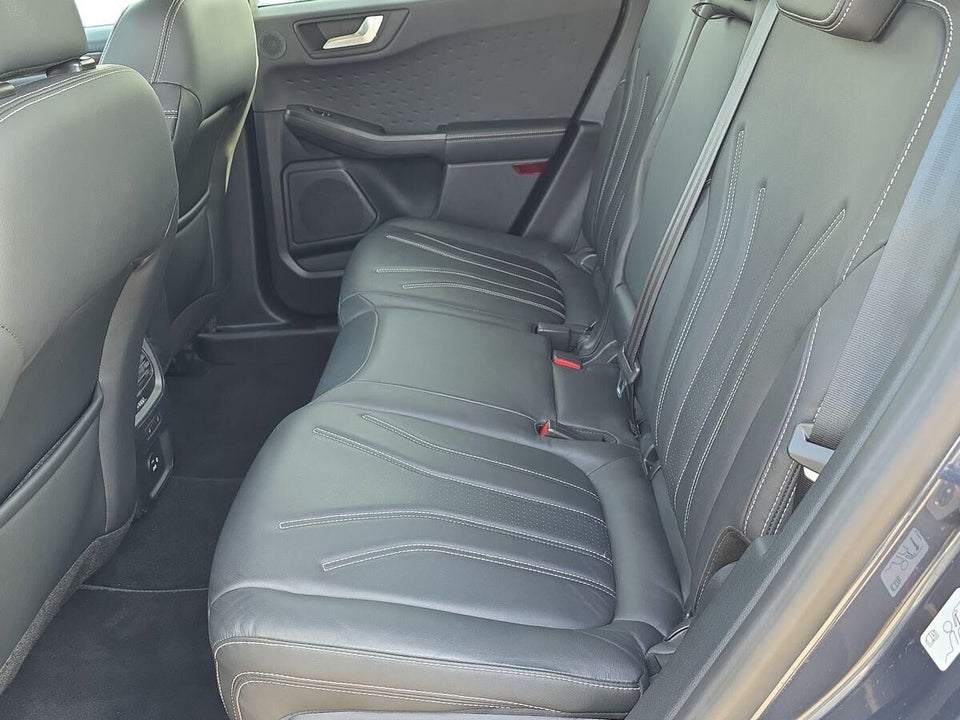 Ford Kuga 2,5 PHEV Vignale CVT 5d