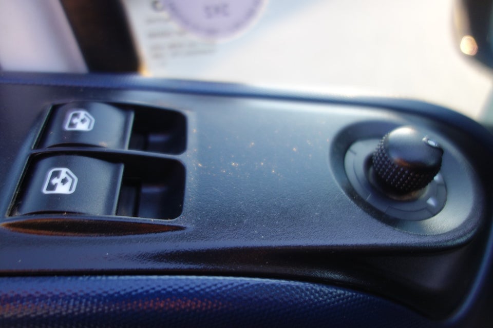 Iveco Daily 2,3 35S16 12m³ Van AG8