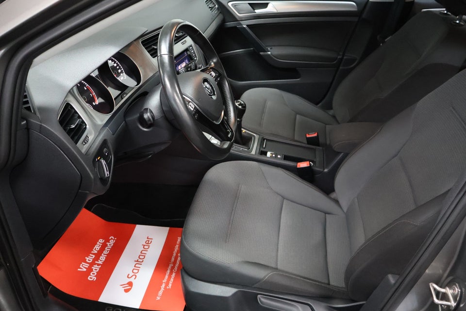 VW Golf VII 1,4 TSi 122 Comfortline BMT 5d