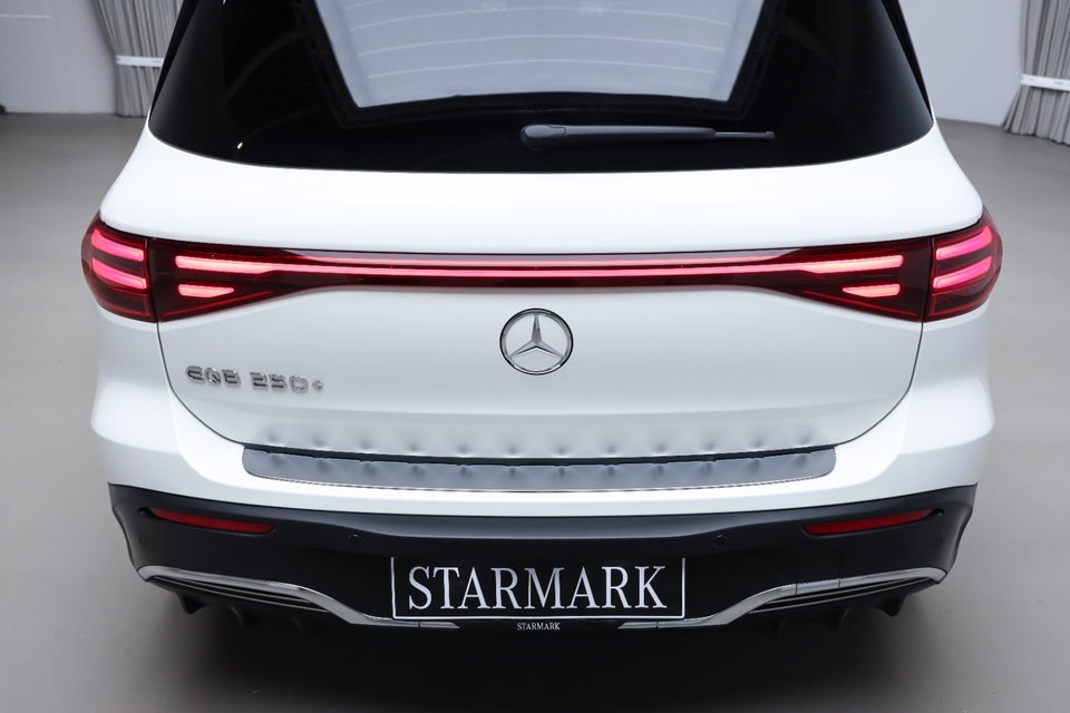 Mercedes EQB250+ AMG Advance 5d