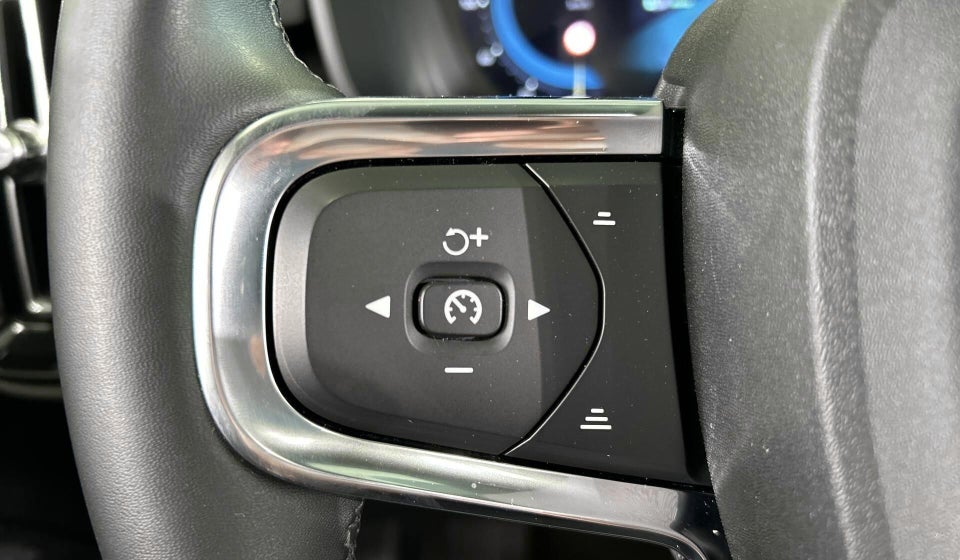 Volvo XC40 P6 ReCharge Core 5d