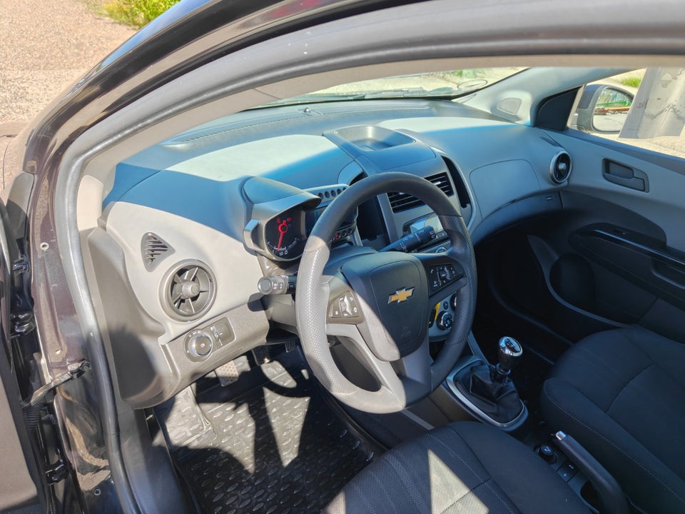 Chevrolet Aveo 1,2 LS ECO 5d