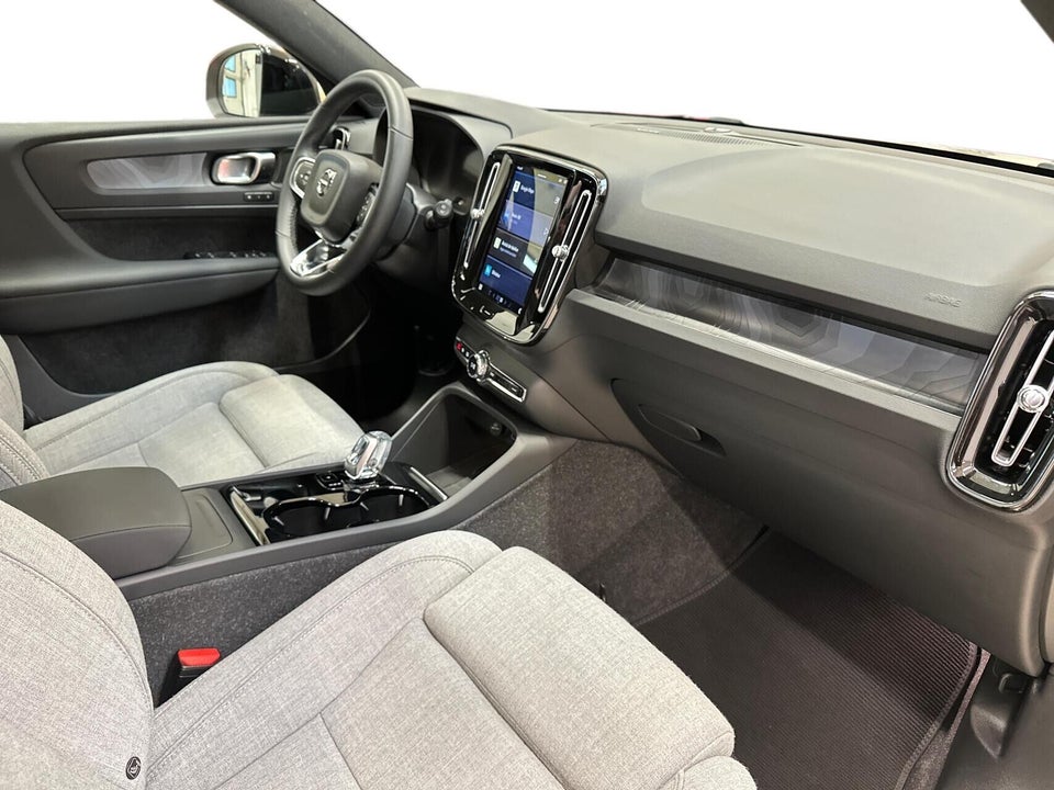 Volvo EX40 Twin Performance Ultra 5d