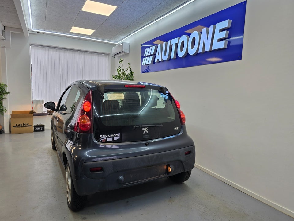 Peugeot 107 1,0 Cool 5d