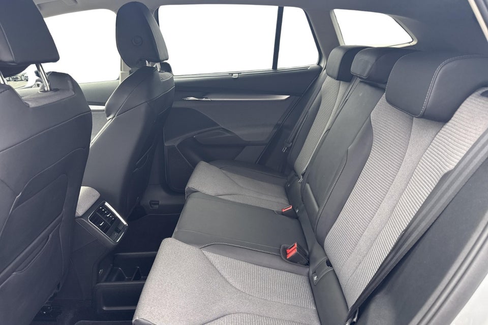 Skoda Enyaq 85 iV Drive 5d
