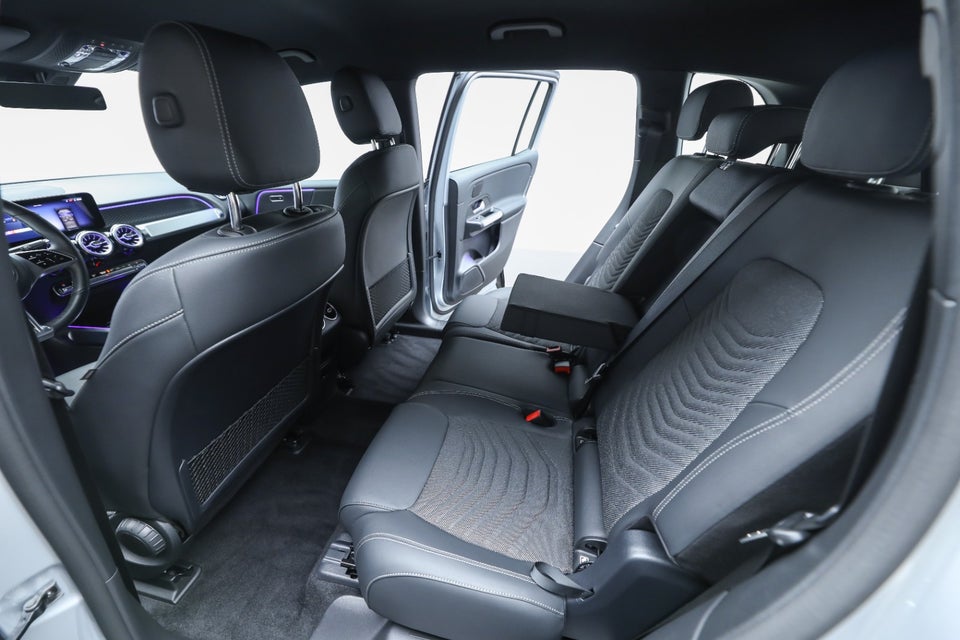 Mercedes EQB350 Progressive Advance Plus 4Matic 5d