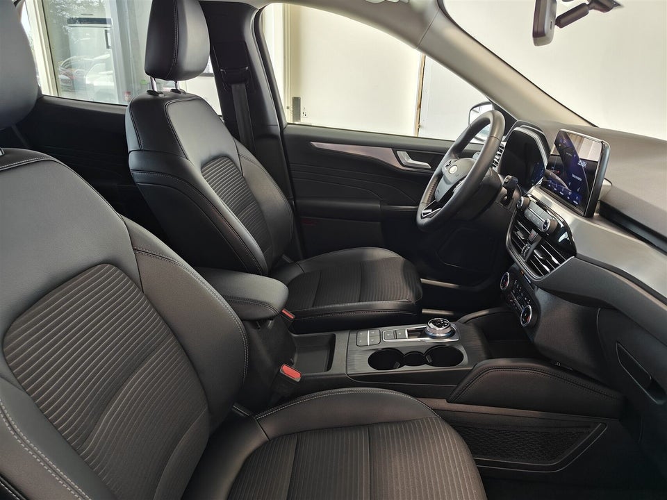 Ford Kuga 2,5 PHEV Titanium X CVT 5d