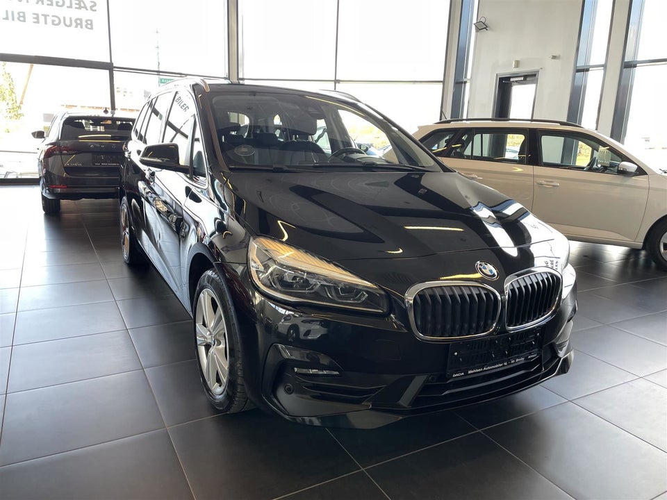 BMW 218d 2,0 Gran Tourer Connected aut. 5d