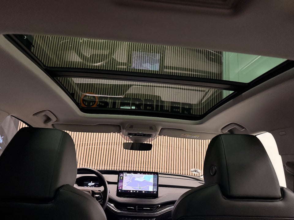 Skoda Enyaq 80 iV Suite 5d