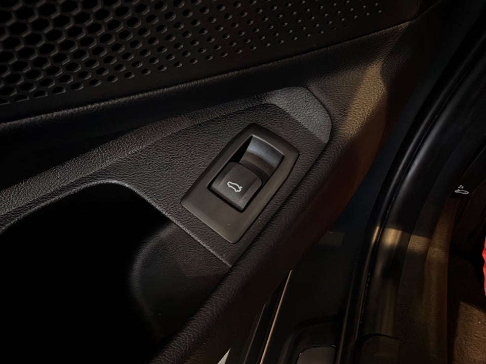 BMW 320d 2,0 Touring Sport Line aut. 5d