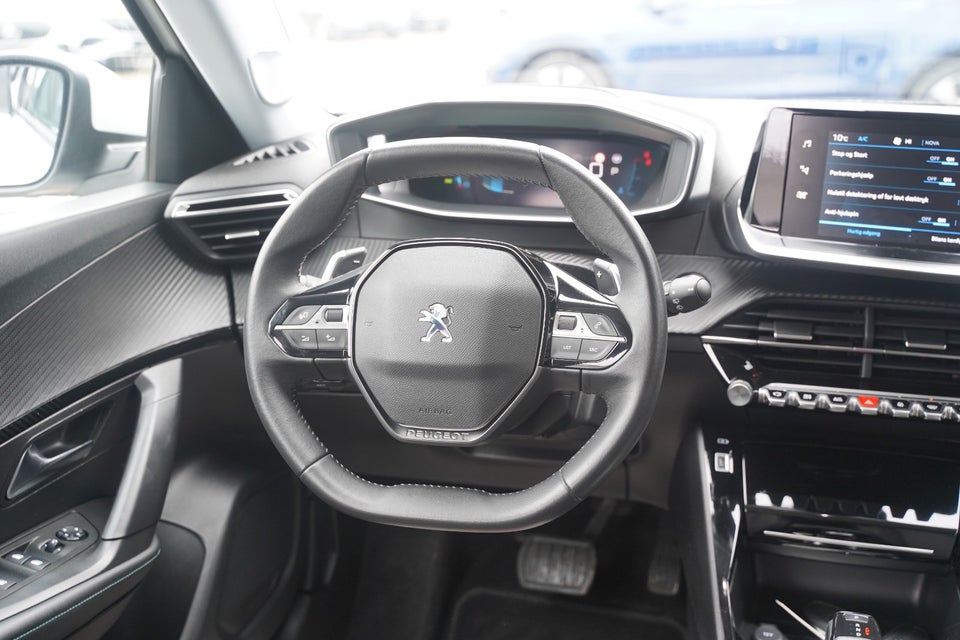 Peugeot 2008 1,2 PureTech 130 Allure Pack EAT8 5d