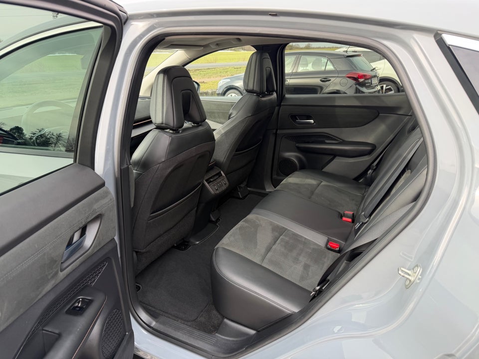 Nissan Ariya 87 Evolve 5d