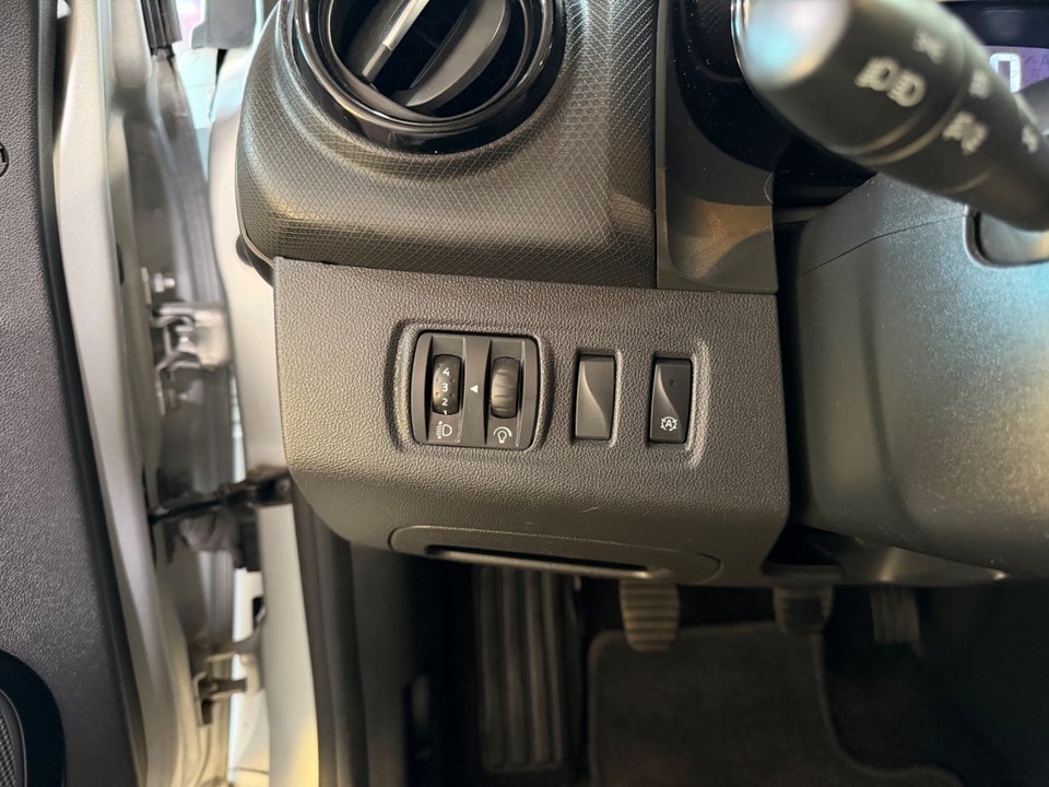 Renault Clio IV 0,9 TCe 90 Expression Sport Tourer 5d