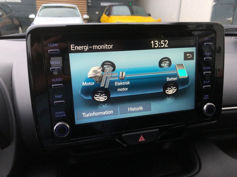 Toyota Yaris 1,5 Hybrid Active Tech e-CVT 5d