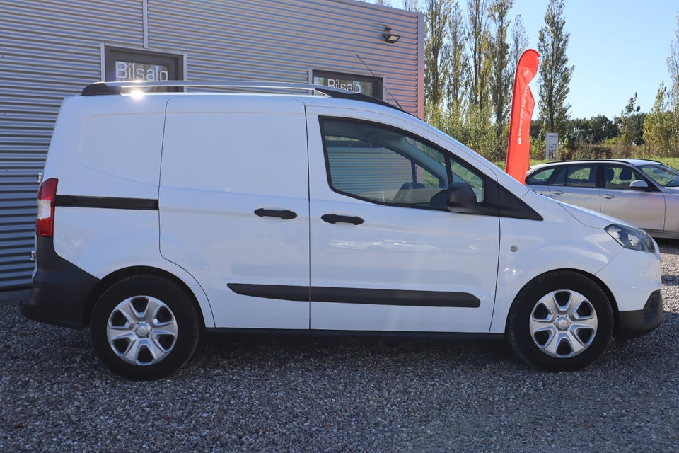 Ford Transit Courier 1,5 TDCi 75 Limited