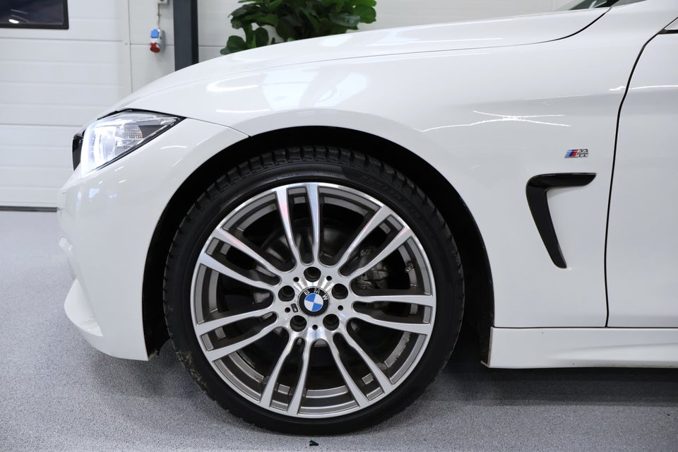 BMW 420i 2,0 Cabriolet M-Sport aut. 2d