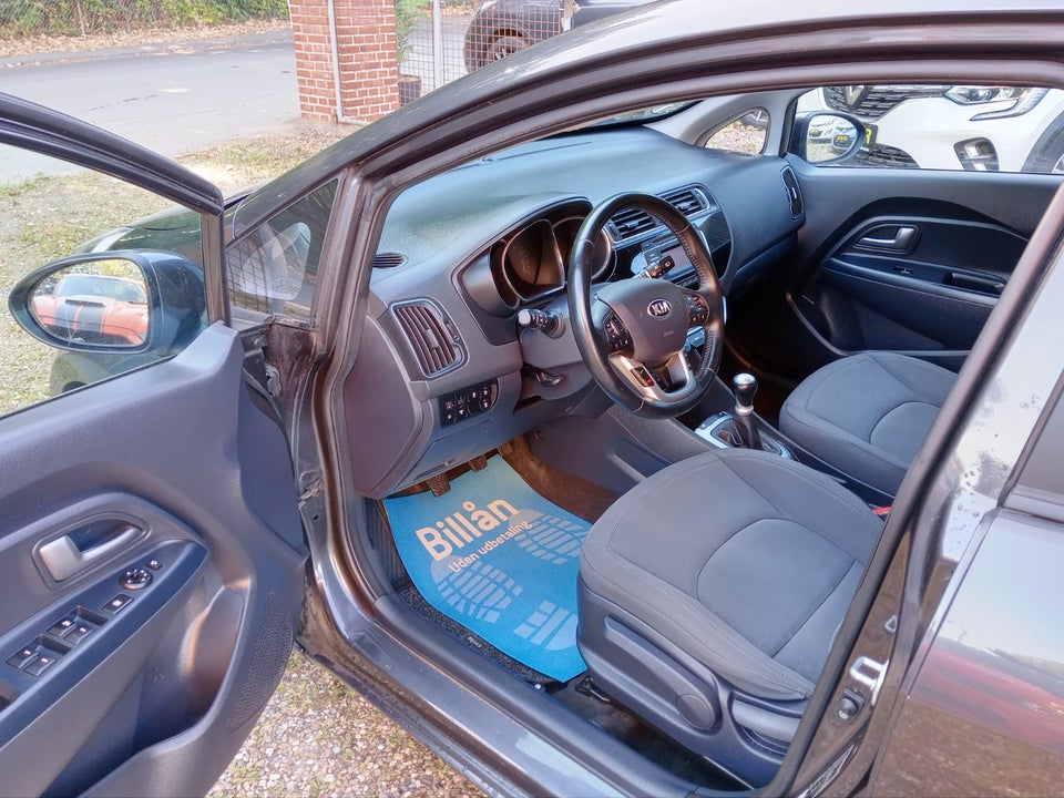 Kia Rio 1,2 CVVT Limited 5d