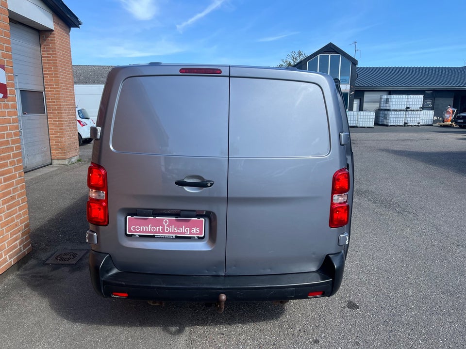 Toyota ProAce 2,0 D 120 Long Comfort 6d