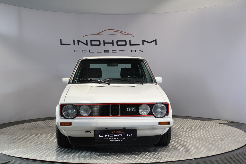 VW Golf I 1,8 GTi Pirelli 3d