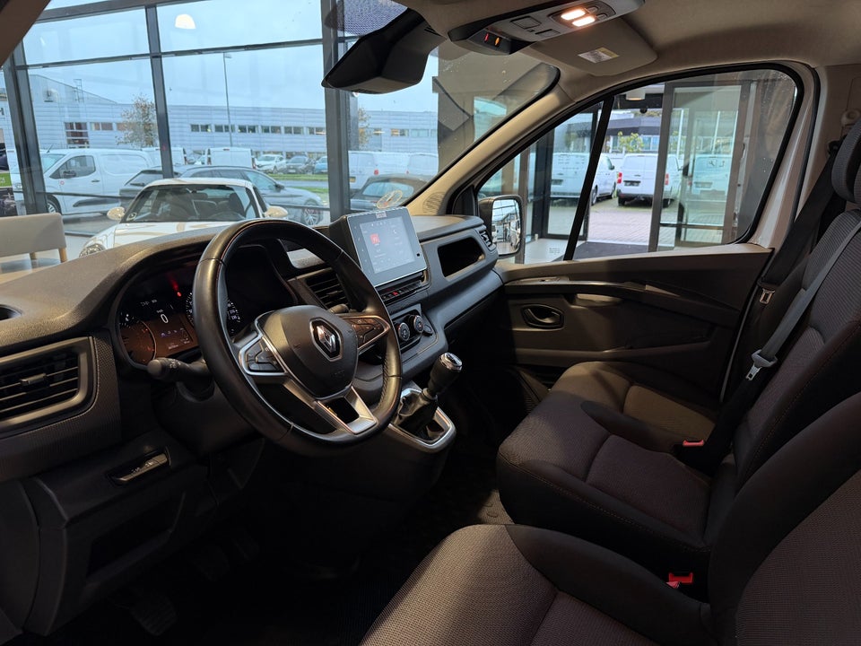 Renault Trafic 2,0 dCi 130 L2H1 Tekno