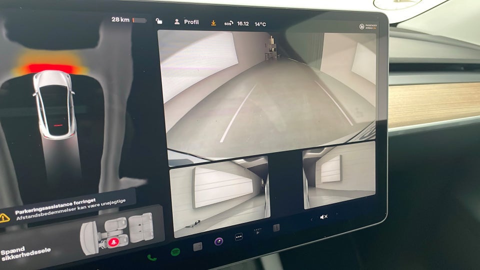 Tesla Model Y Long Range AWD 5d