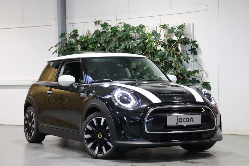 MINI Cooper SE Maximise 3d