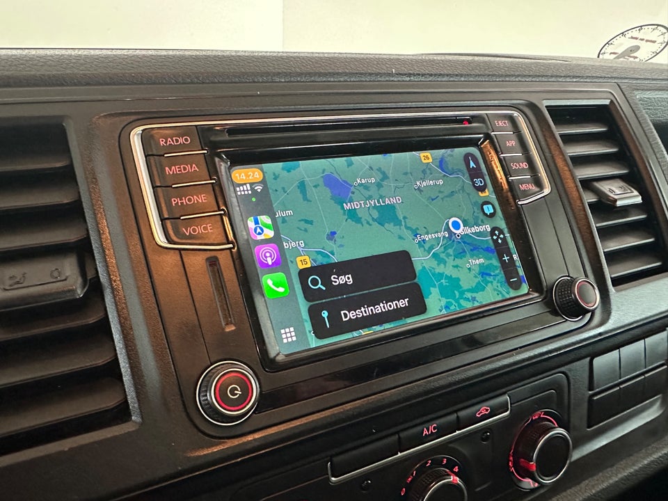 VW Transporter 2,0 TDi 150 Ladvogn DSG kort 2d