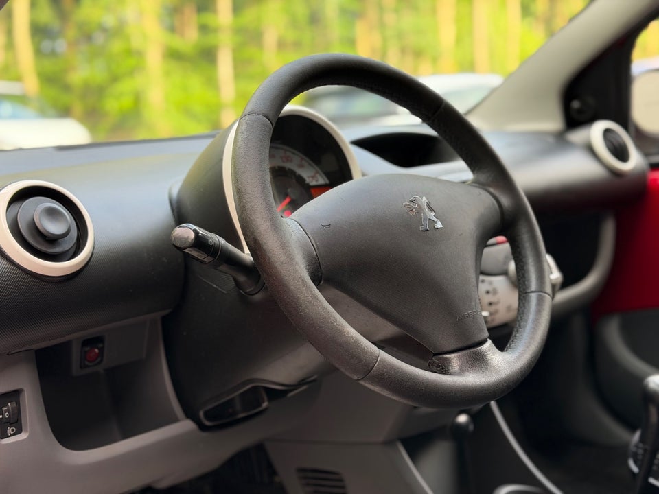 Peugeot 107 1,0 Active 5d