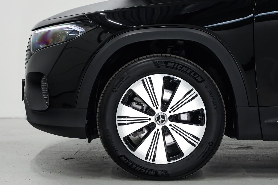 Mercedes EQB250+ Progressive 5d