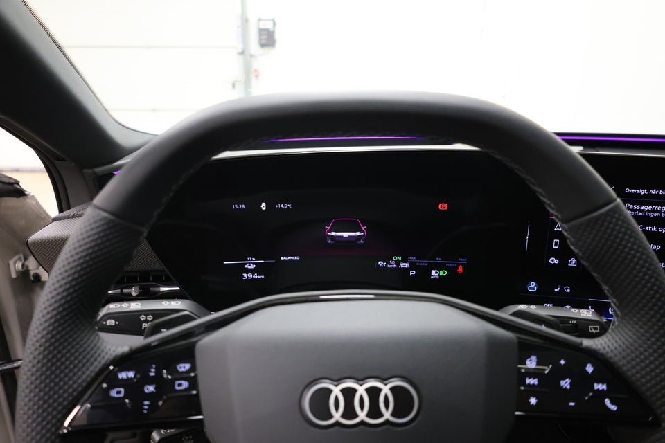 Audi S6 e-tron Avant quattro 5d