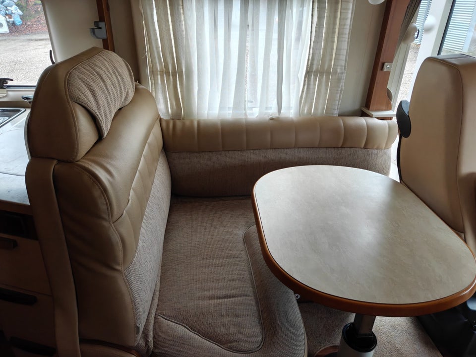 Hymer Exsis i 588 2,3 MJT aut. 2d