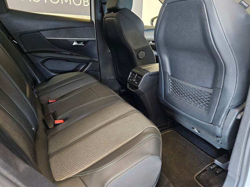 Peugeot 3008 1,6 Hybrid Performance Sport Limited EAT8 5d