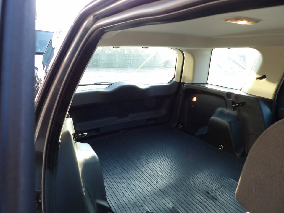 Land Rover Freelander 2 2,2 TD4 E aut. Van 5d