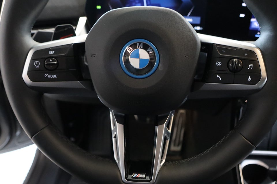 BMW iX2 xDrive30 M-Sport Premium 5d