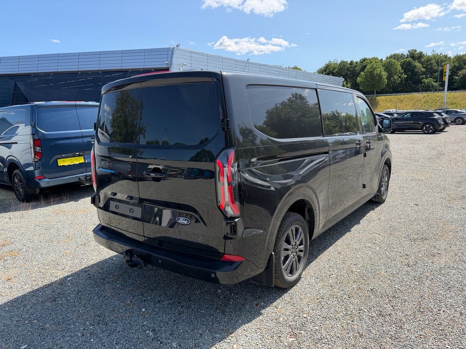 Ford E-Transit Custom 320 L1 71 Limited Mandskabsvogn