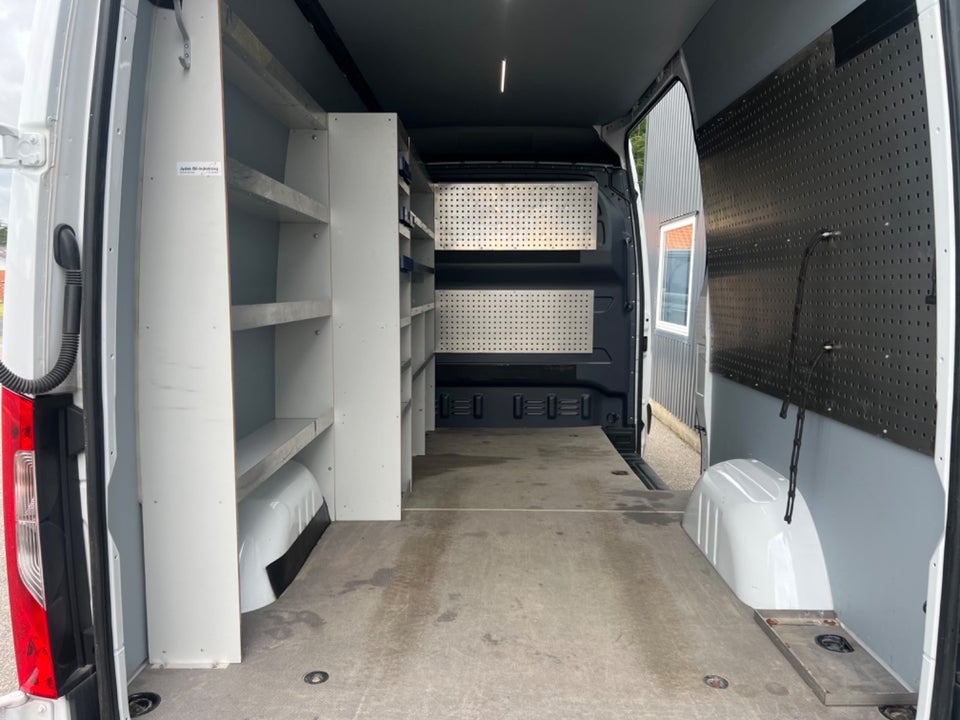 Mercedes Sprinter 317 2,0 CDi A2 Kassevogn aut. RWD