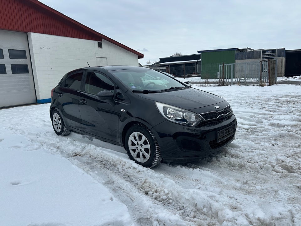 Kia Rio 1,2 CVVT Premium 5d
