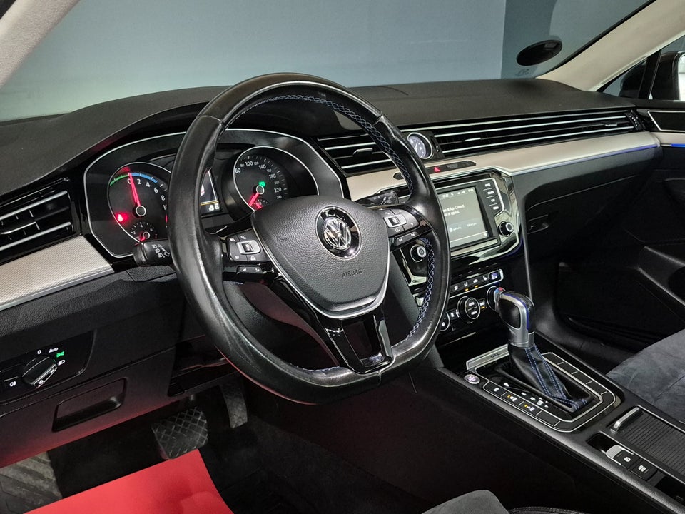 VW Passat 1,4 GTE DSG 4d