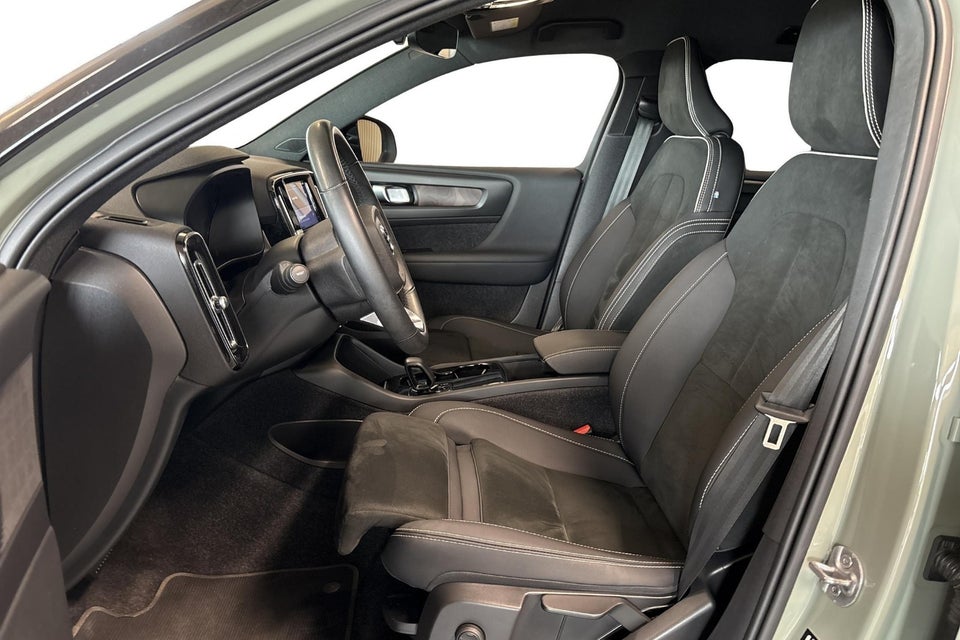 Volvo XC40 P6 ReCharge Core 5d